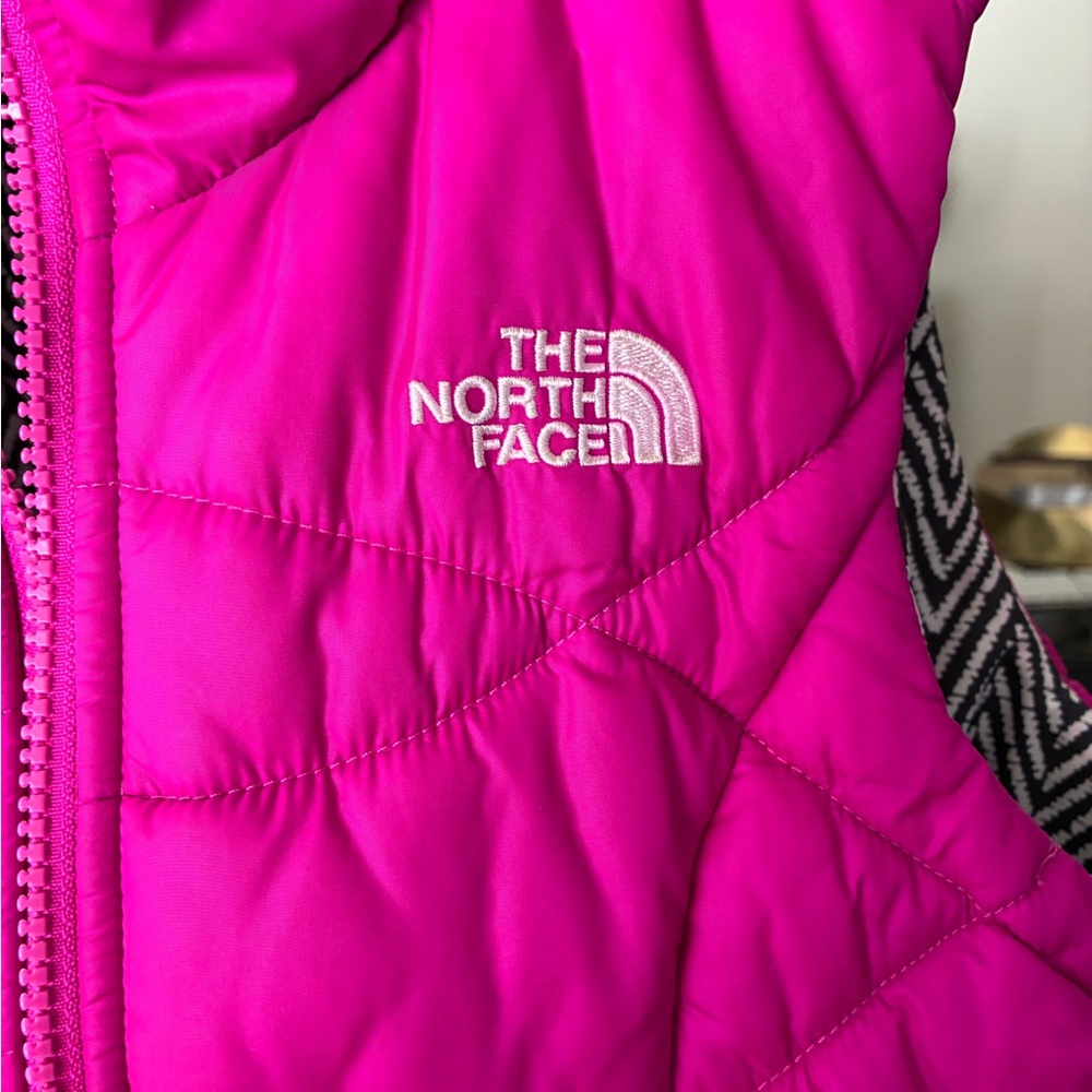 The North Face Girls 10-12 reversible Jacket